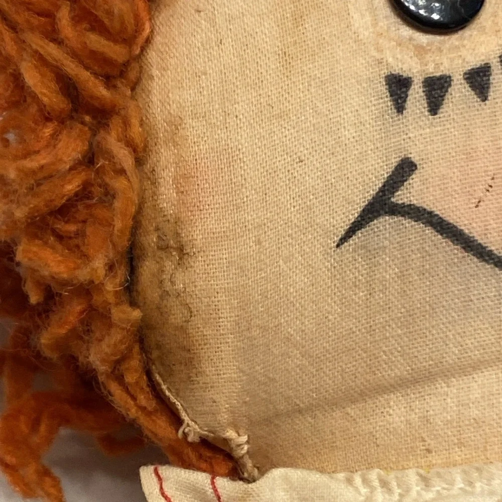 Vintage Raggedy Ann doll, approximately 20”, metal eyes - Picture 10 of 16